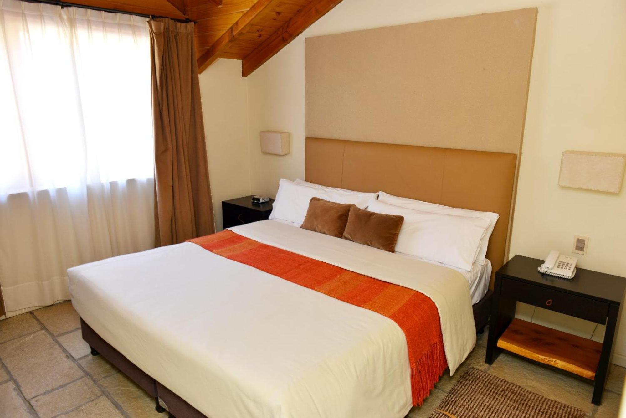 กาลิเลโอ บูติก โฮเทล เซอร์โร คาเทอดรอล Hotel ซานคาร์ลอส เด บาริโลเช ภายนอก รูปภาพ